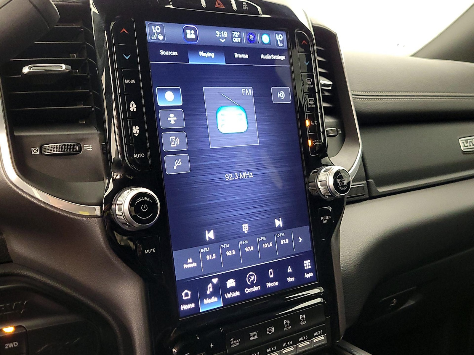 2024 RAM Ram 2500 Pickup Laramie - Photo 17