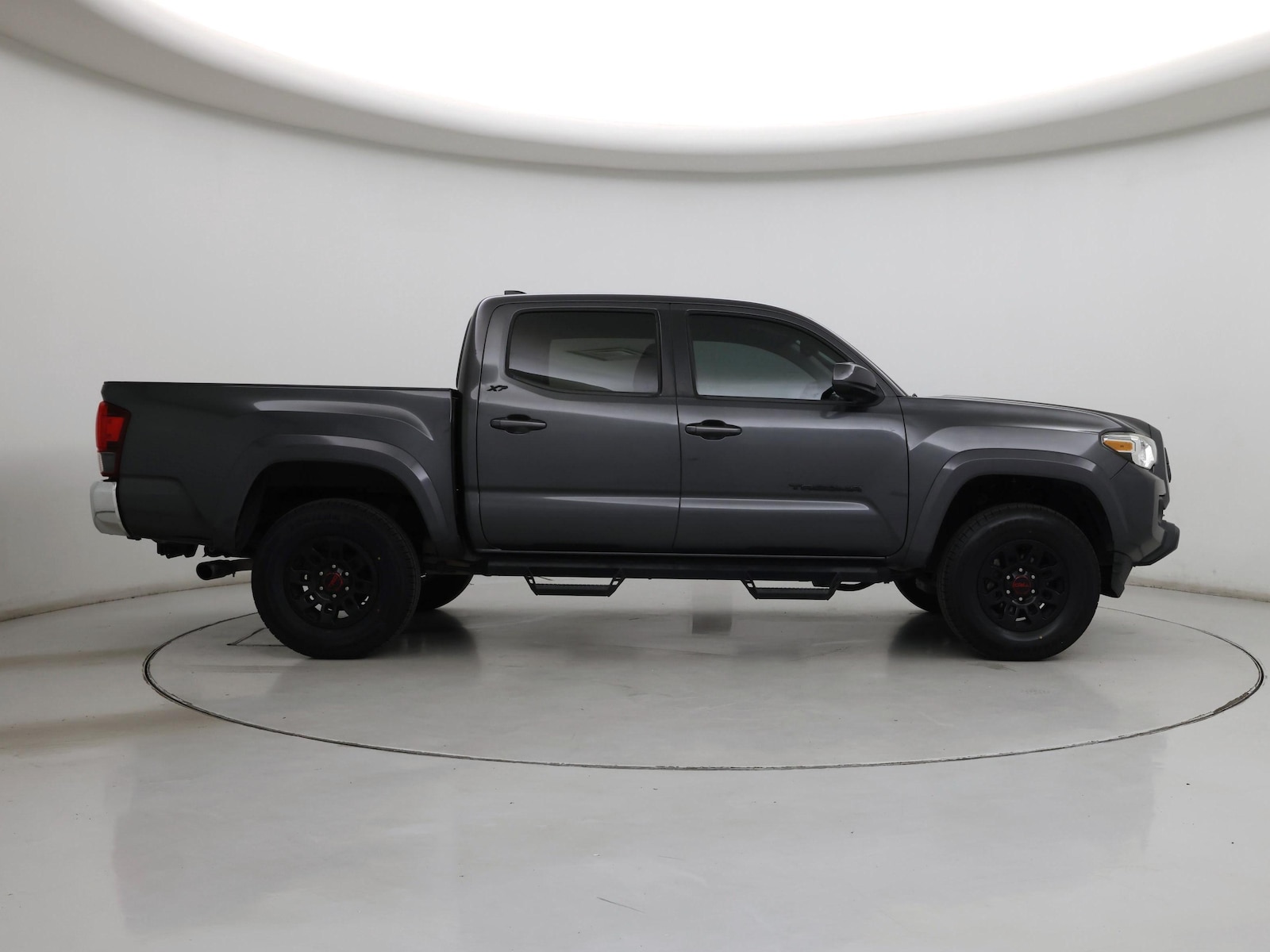 2021 Toyota Tacoma SR5 - Photo 8