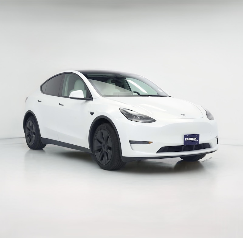 2025 Tesla Model Y Long Range