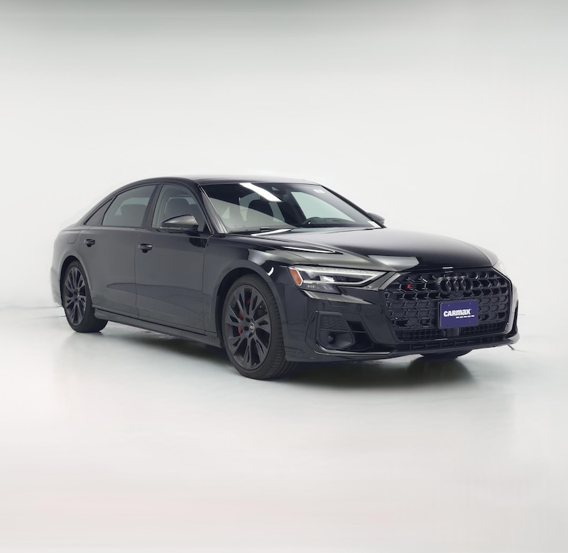 2025 Audi S8