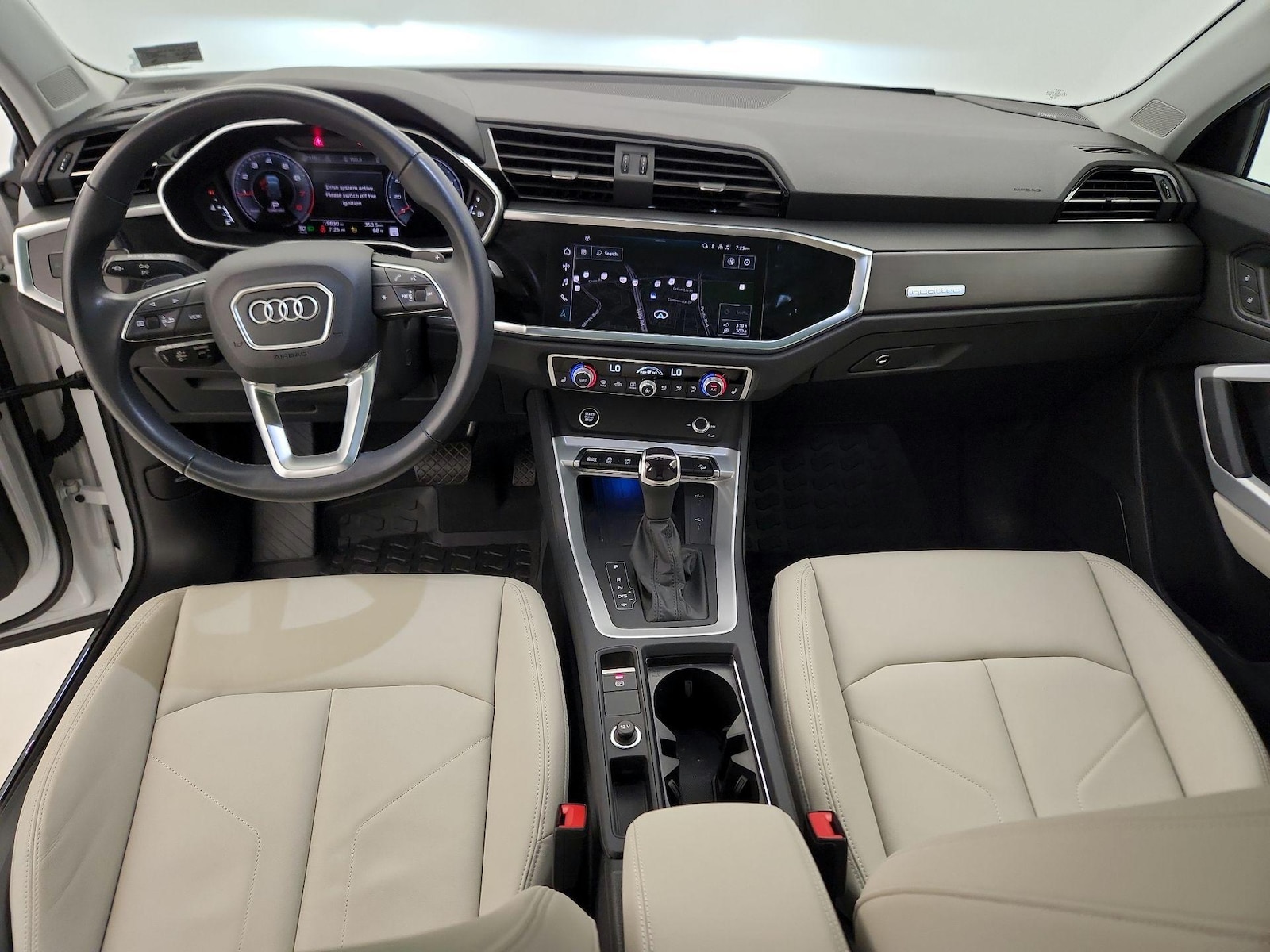 2024 Audi Q3 S Line Premium Plus - Photo 10