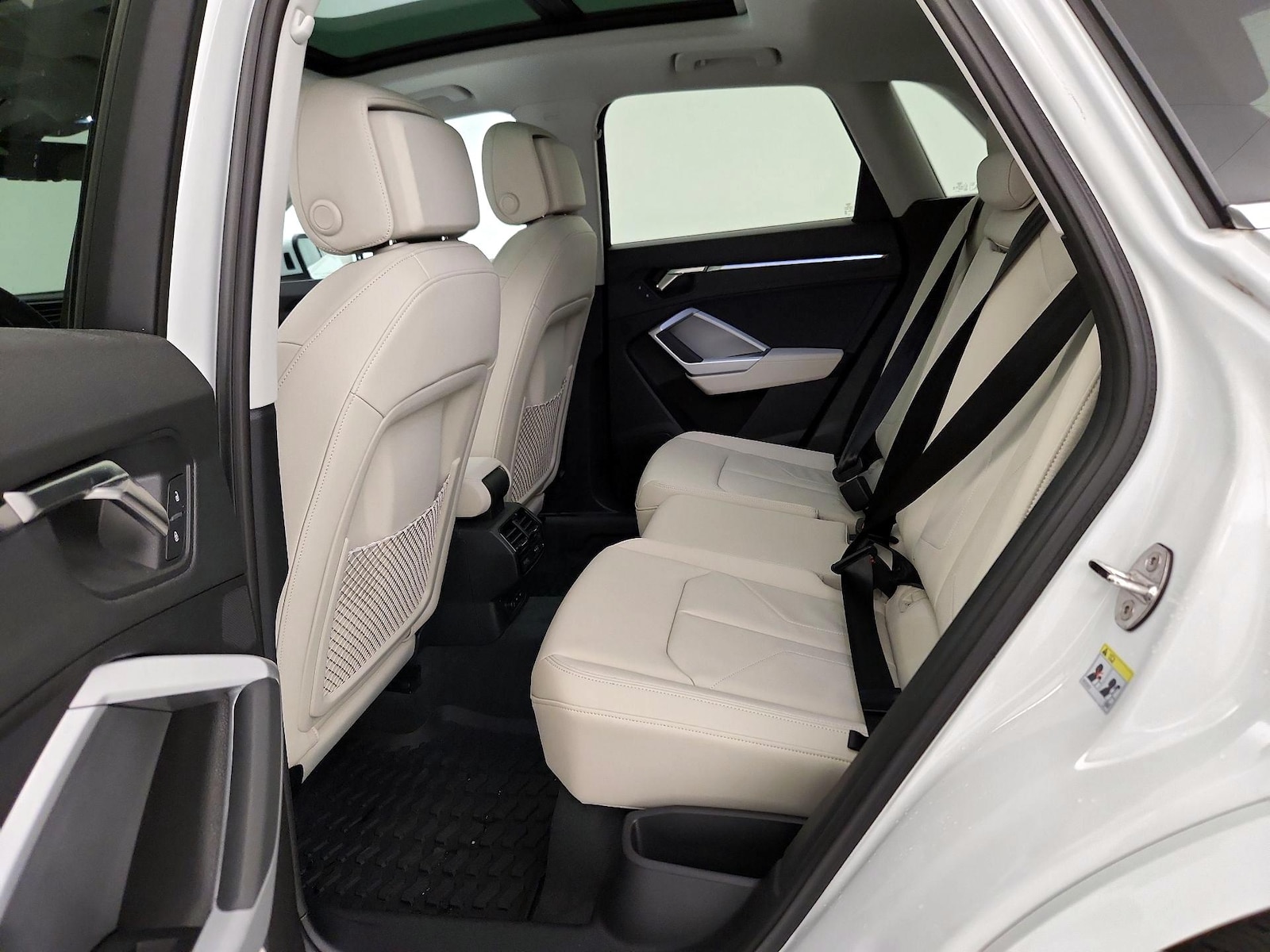 2024 Audi Q3 S Line Premium Plus - Photo 22