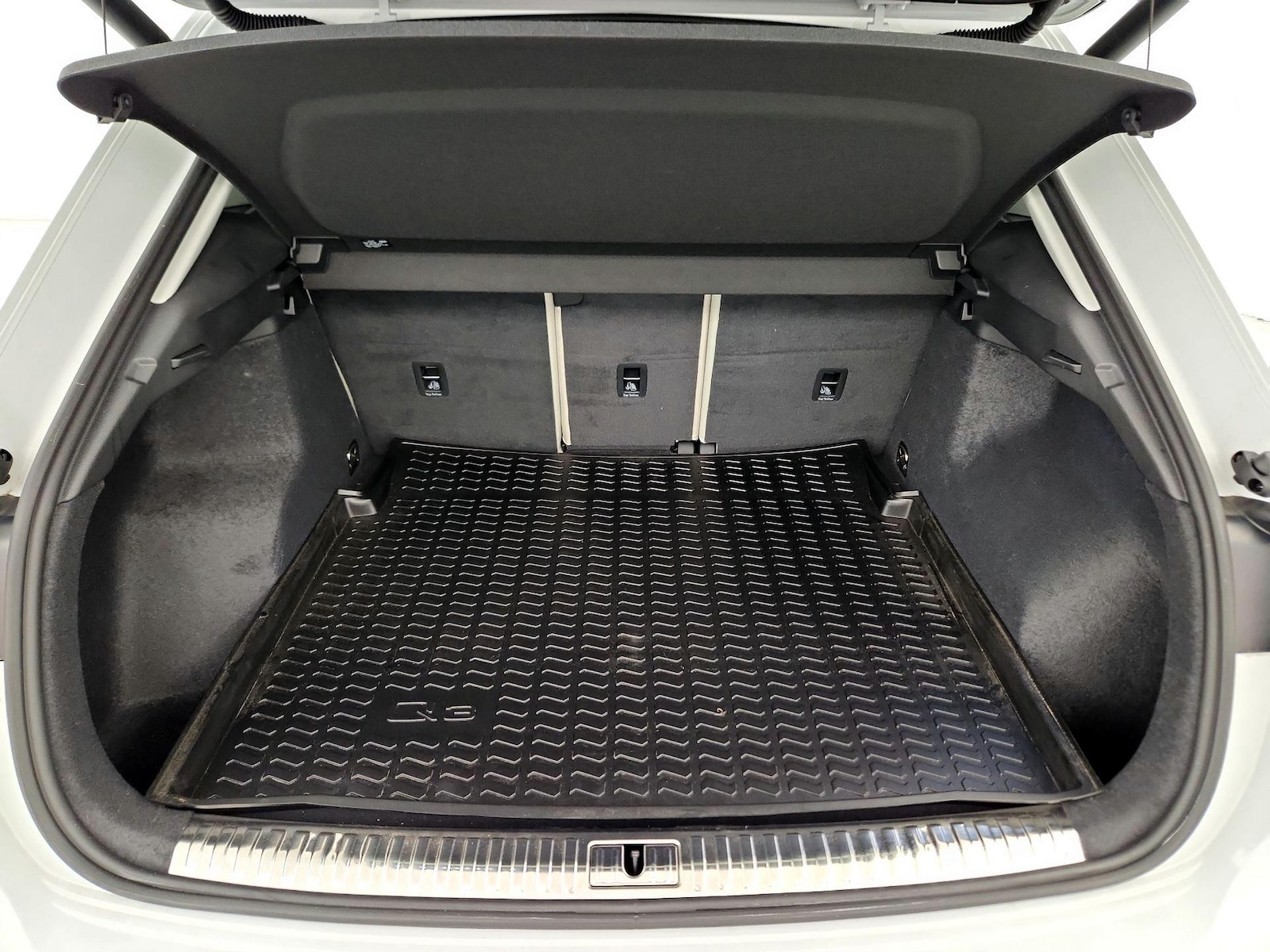 2024 Audi Q3 S Line Premium Plus - Photo 23