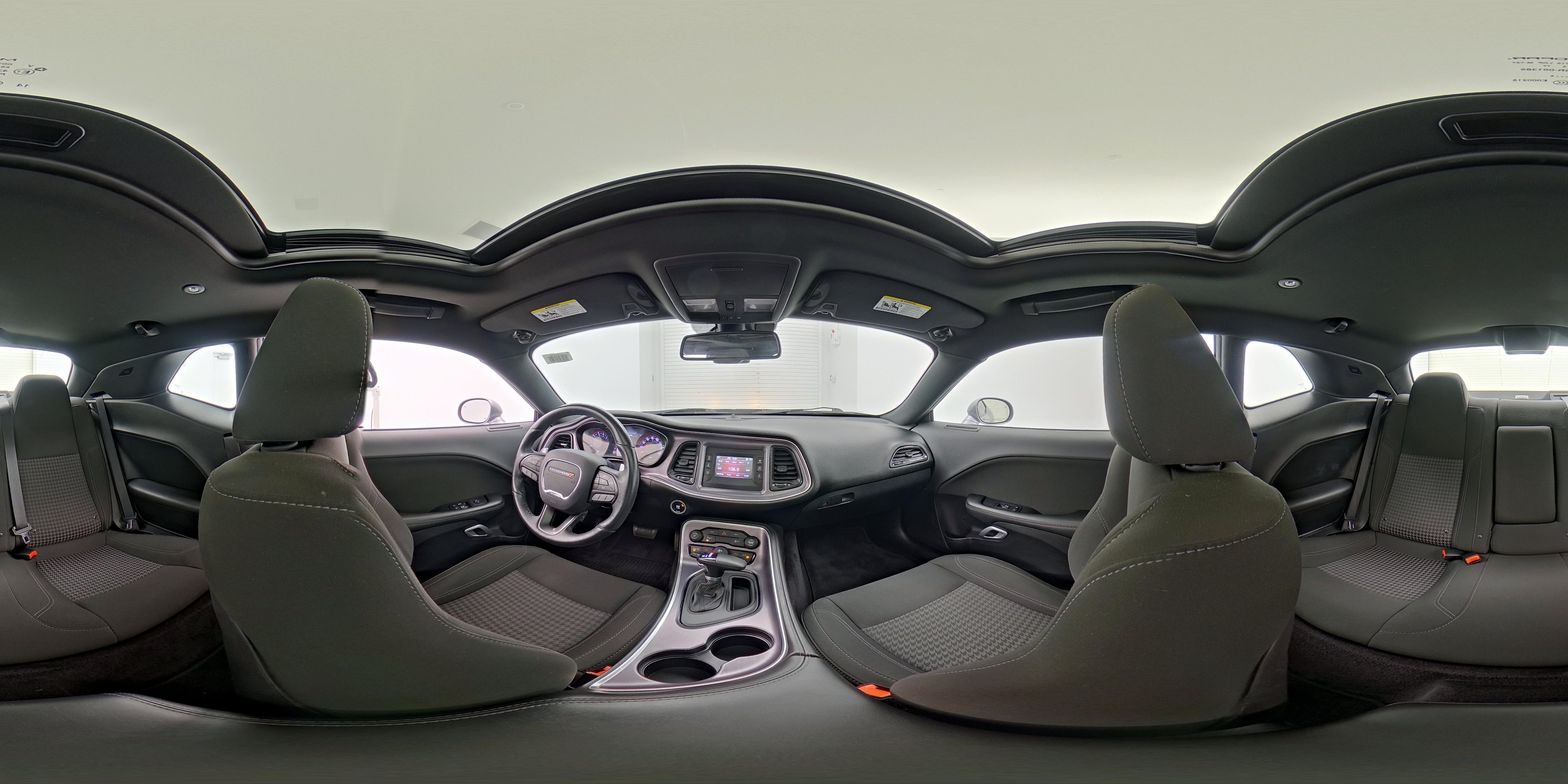 2016 Dodge Challenger R/T - Photo 25