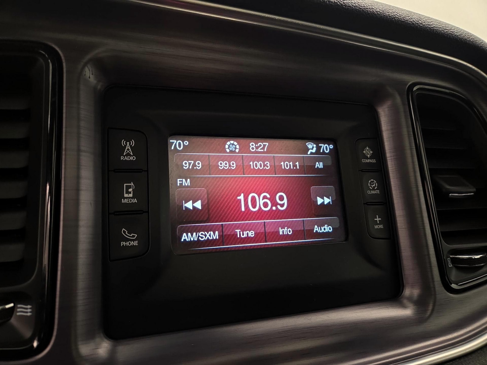 2016 Dodge Challenger R/T - Photo 16