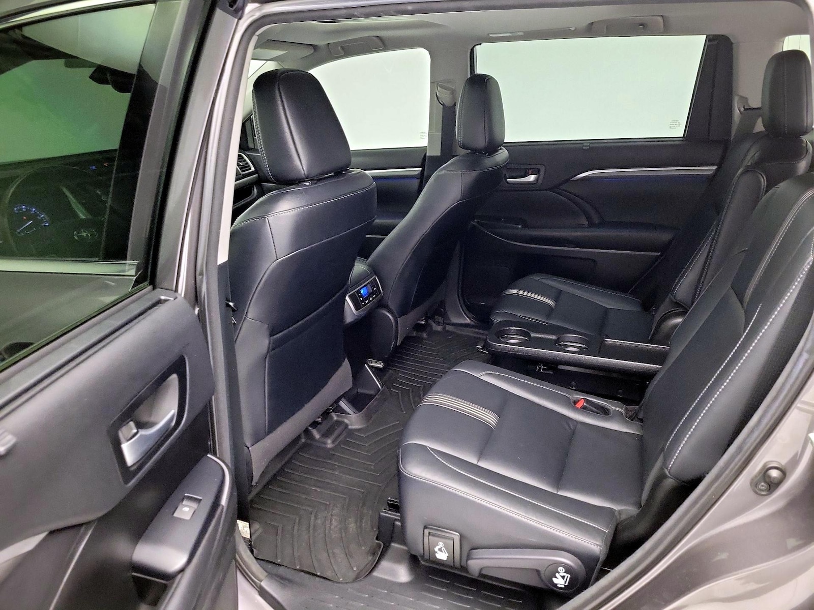 Rear Air Conditioning