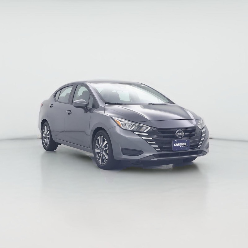 2023 Nissan Versa SV