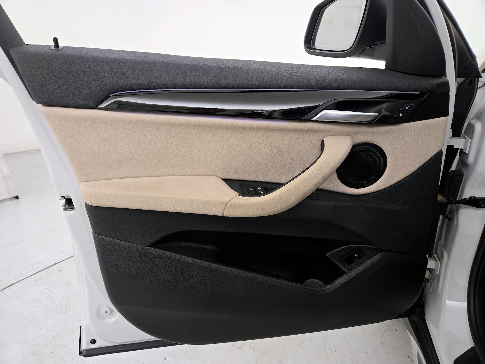 2022 BMW X1 28i - Photo 13