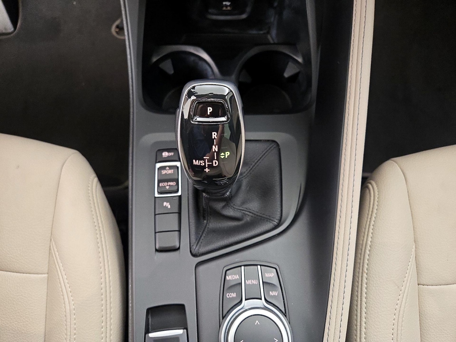 2022 BMW X1 28i - Photo 19
