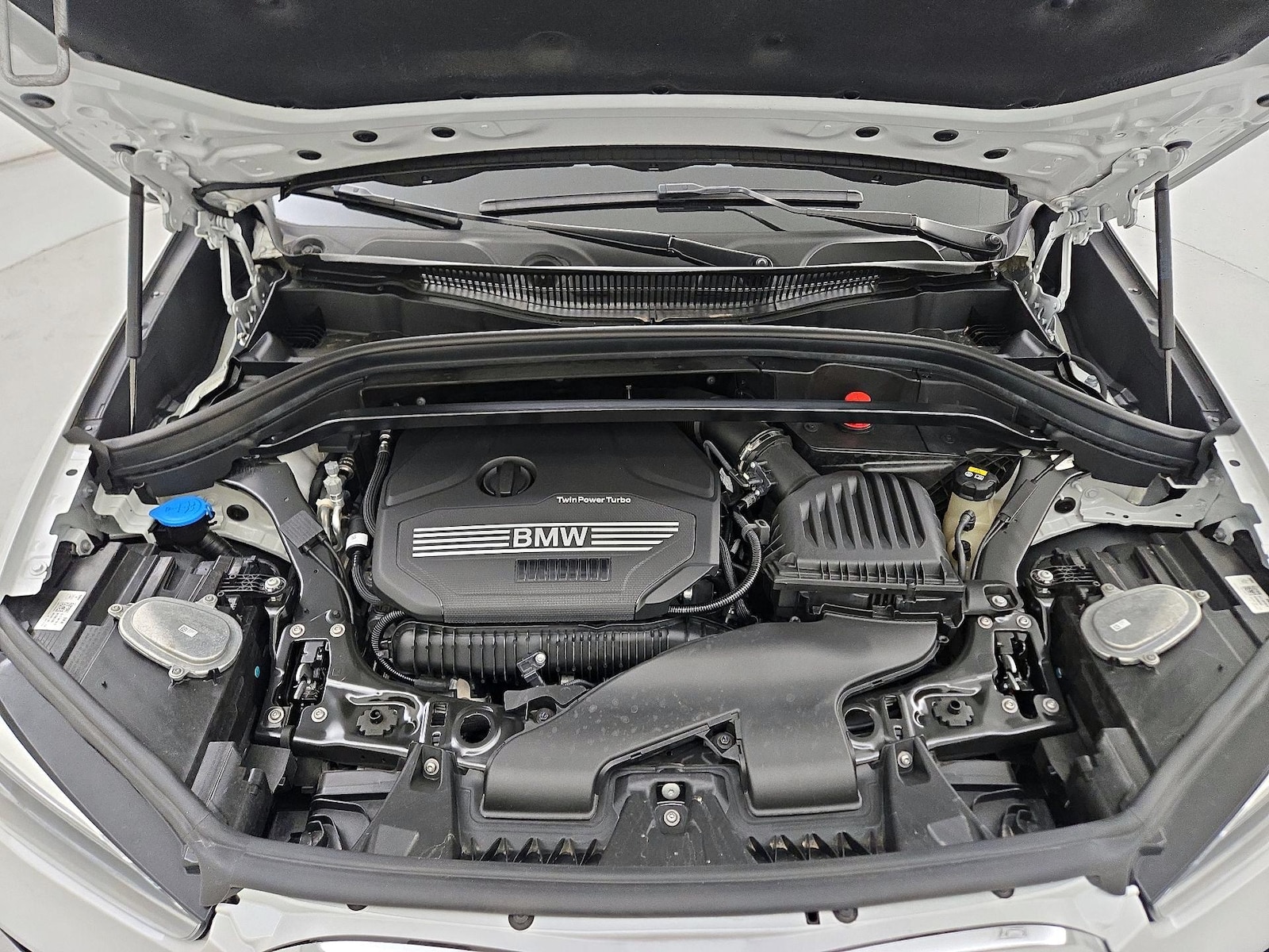 2022 BMW X1 28i - Photo 24