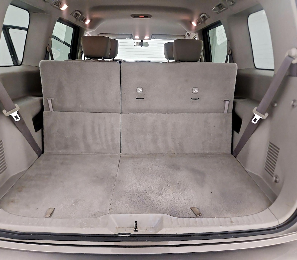 Trunk/Cargo (Seats Up)