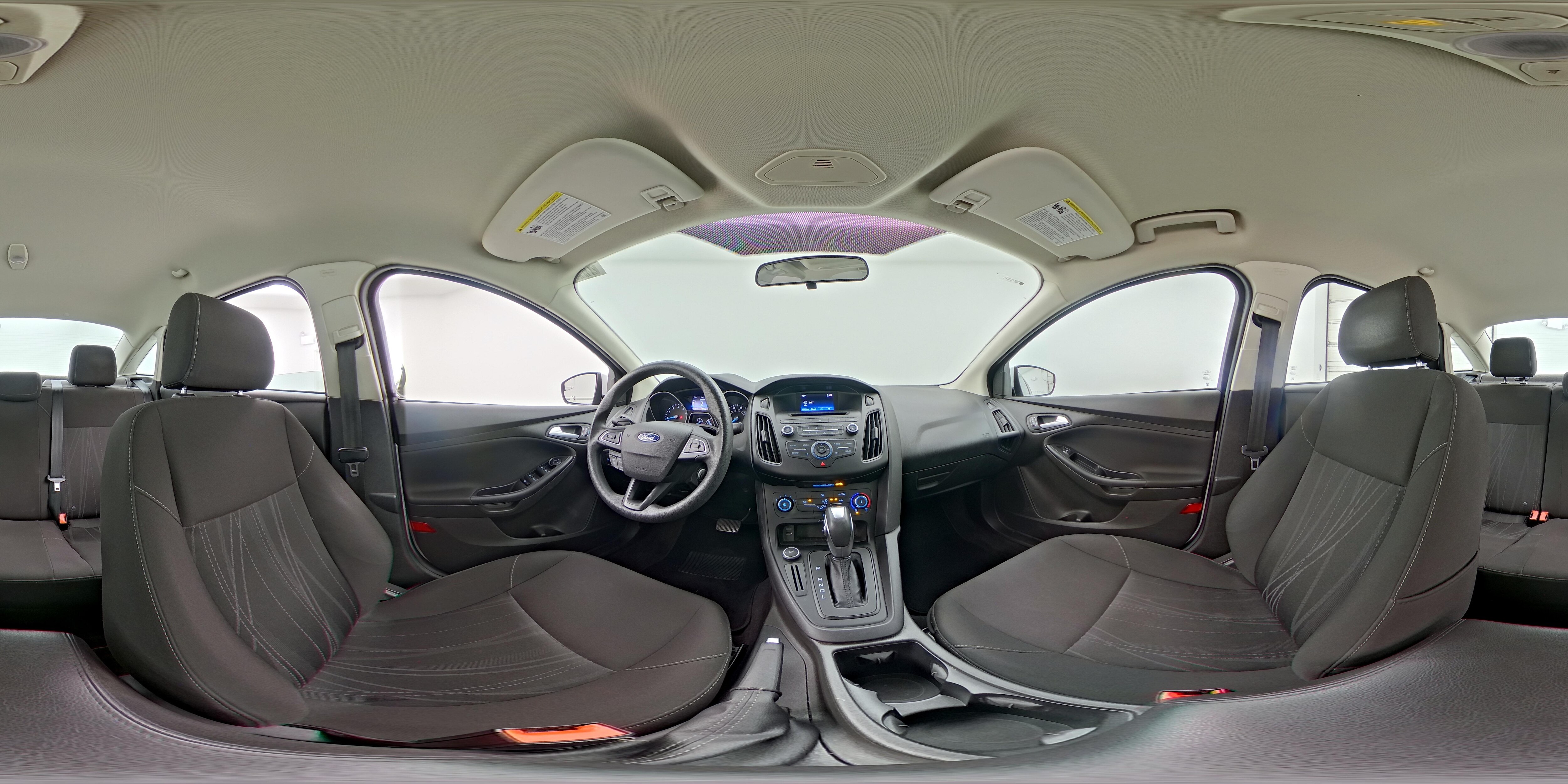 2016 Ford Focus SE - Photo 24