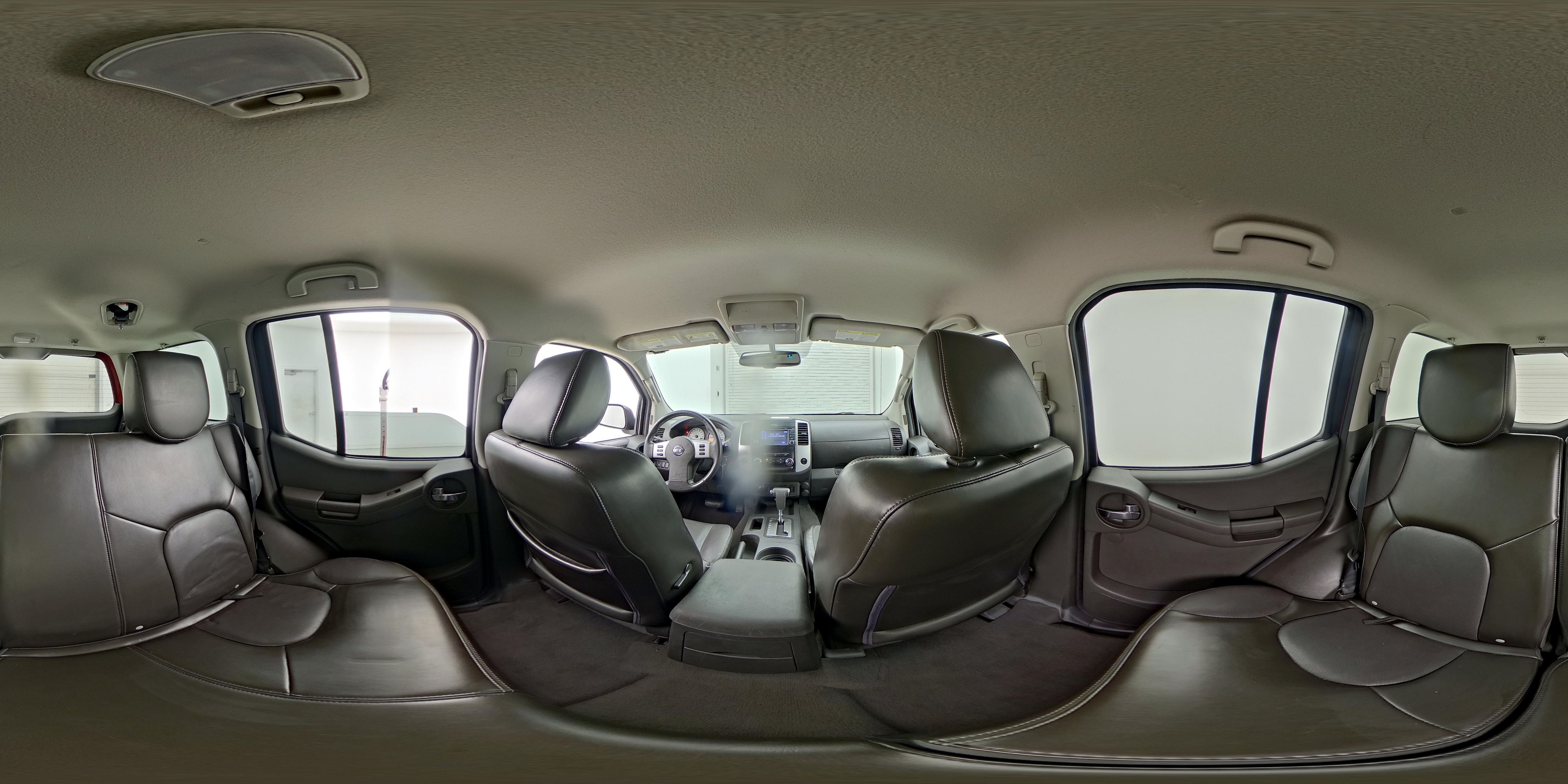 2015 Nissan Xterra PRO-4X - Photo 25