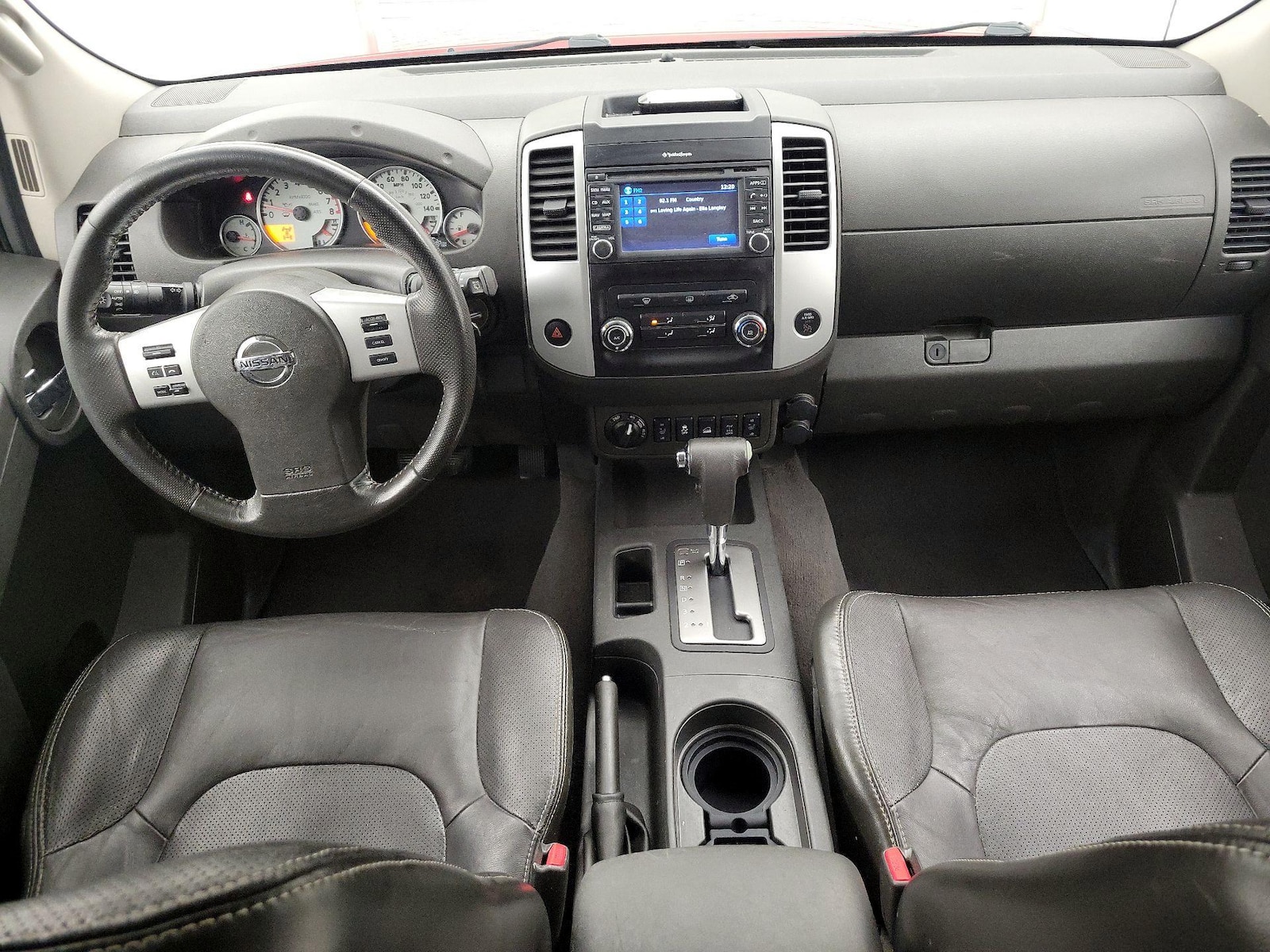 2015 Nissan Xterra PRO-4X - Photo 10