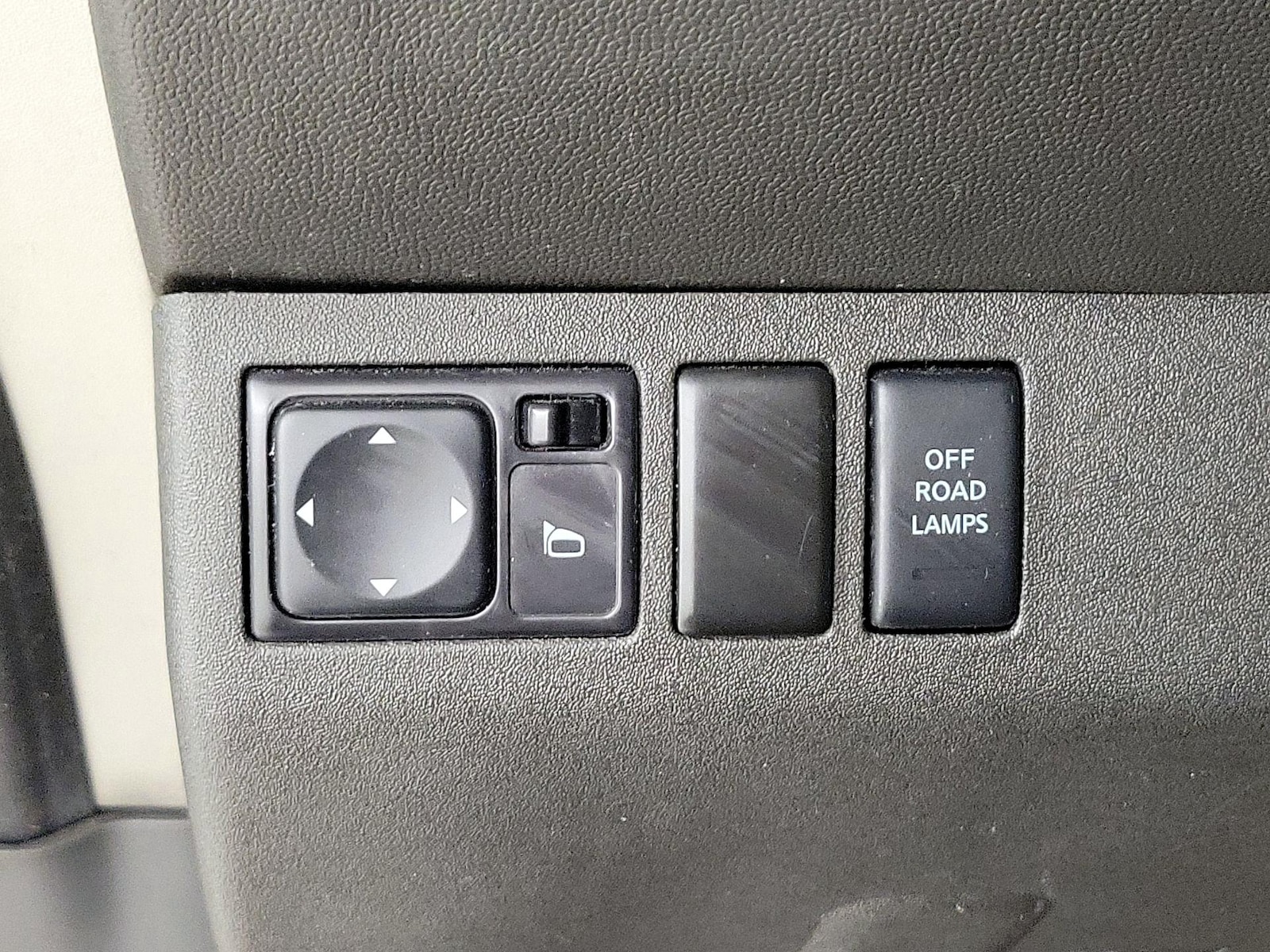 2015 Nissan Xterra PRO-4X - Photo 14