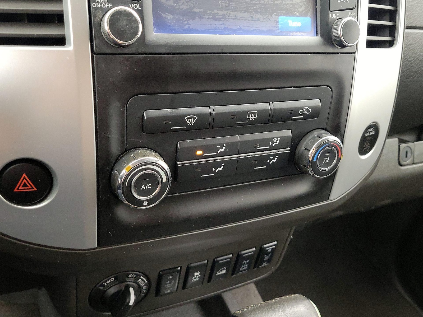 2015 Nissan Xterra PRO-4X - Photo 17