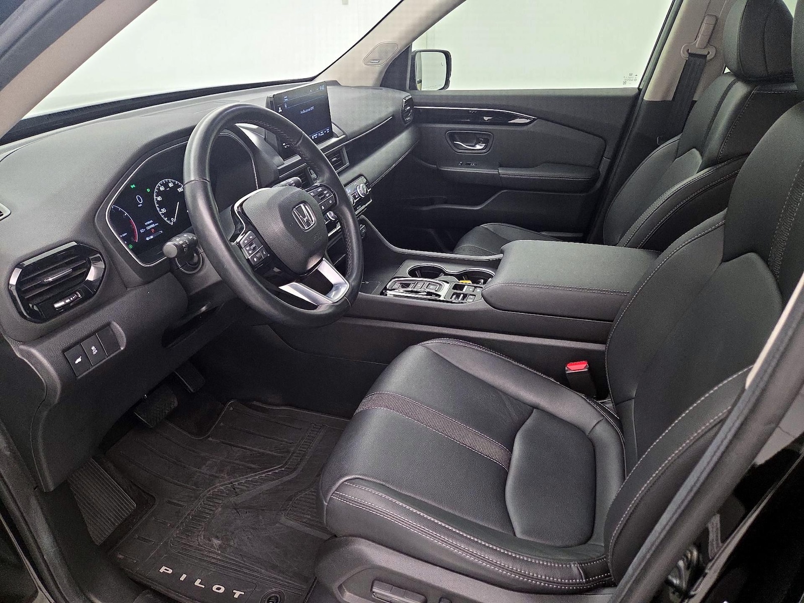 2024 Honda Pilot Touring - Photo 12