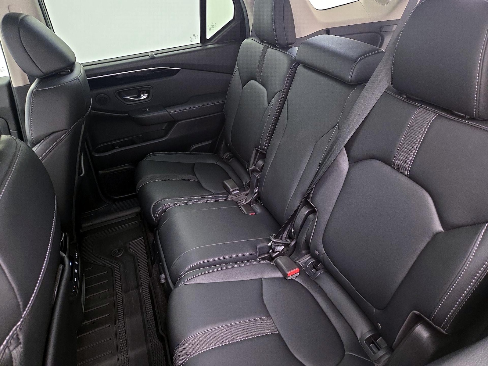 2024 Honda Pilot Touring - Photo 21