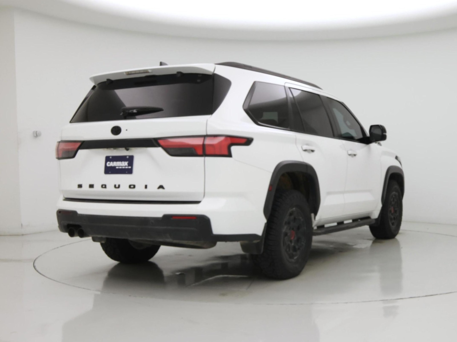 2024 Toyota Sequoia TRD Pro - Photo 9