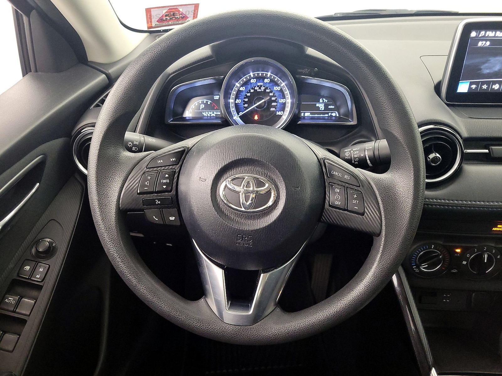 2017 Toyota Yaris iA Base - Photo 11