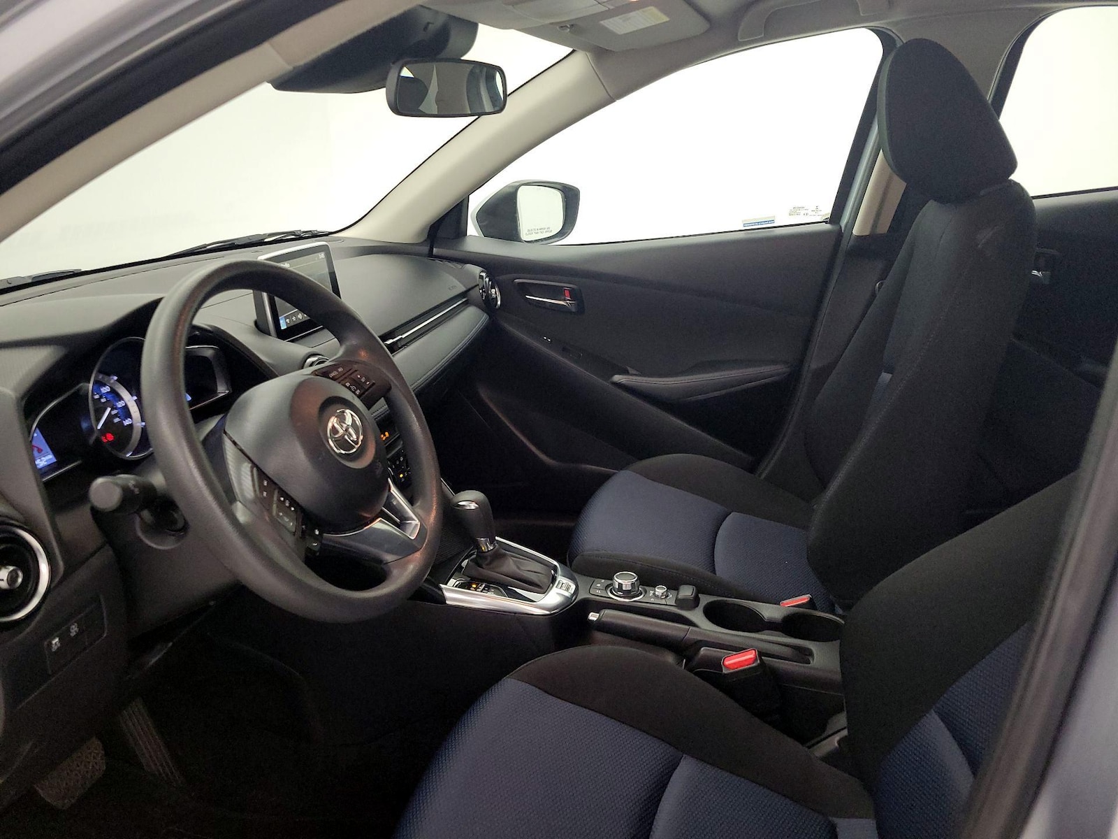 2017 Toyota Yaris iA Base - Photo 12