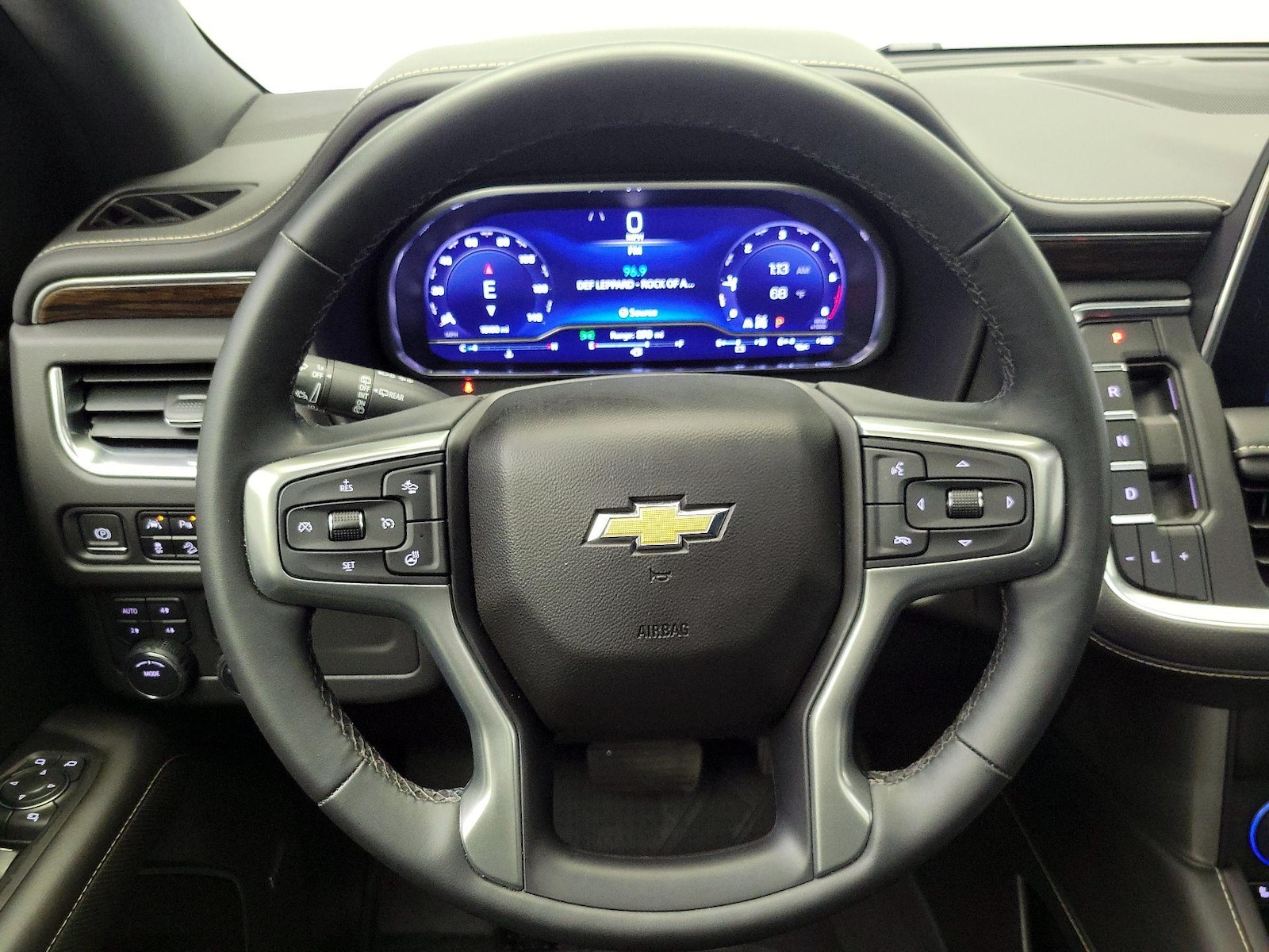 2023 Chevrolet Tahoe Premier - Photo 11