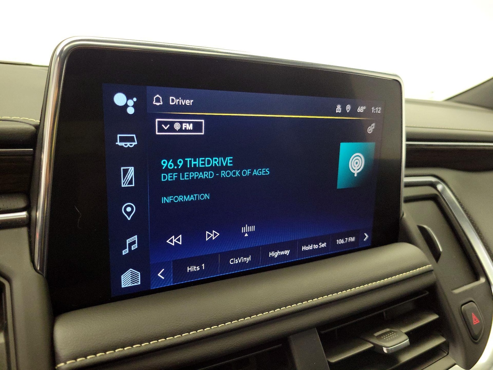 2023 Chevrolet Tahoe Premier - Photo 17