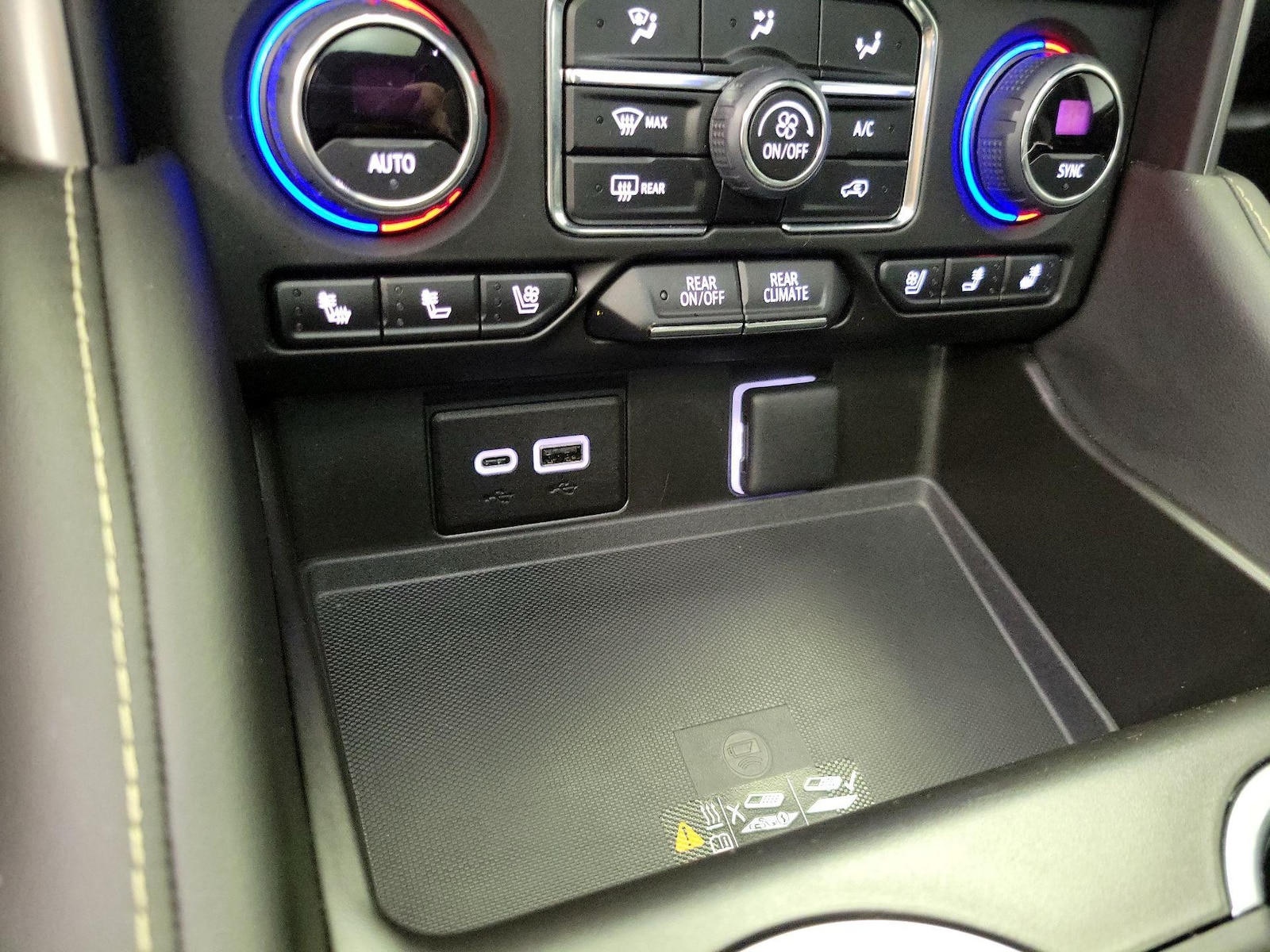2023 Chevrolet Tahoe Premier - Photo 20