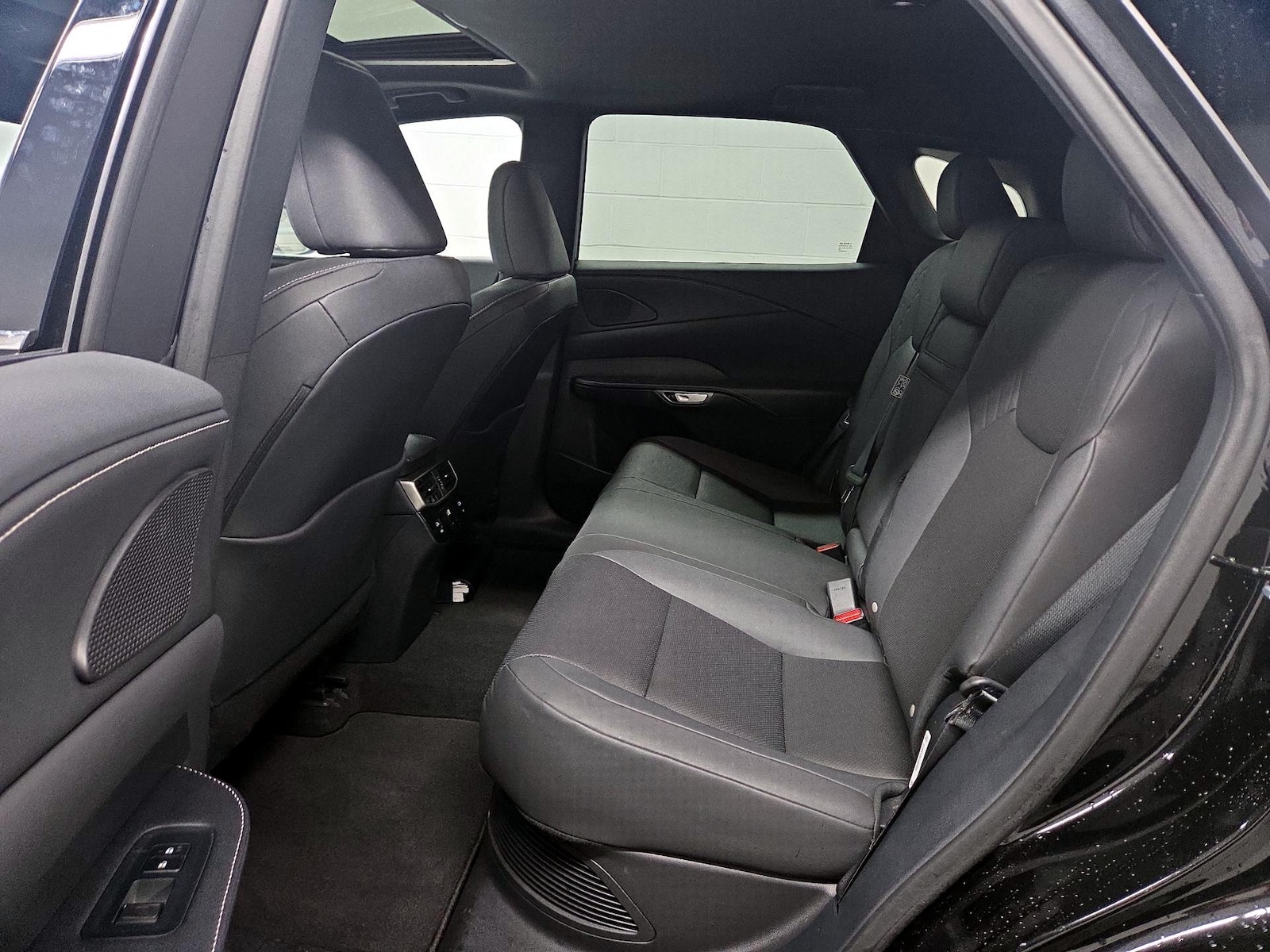 2023 Lexus RX Hybrid 350h - Photo 22
