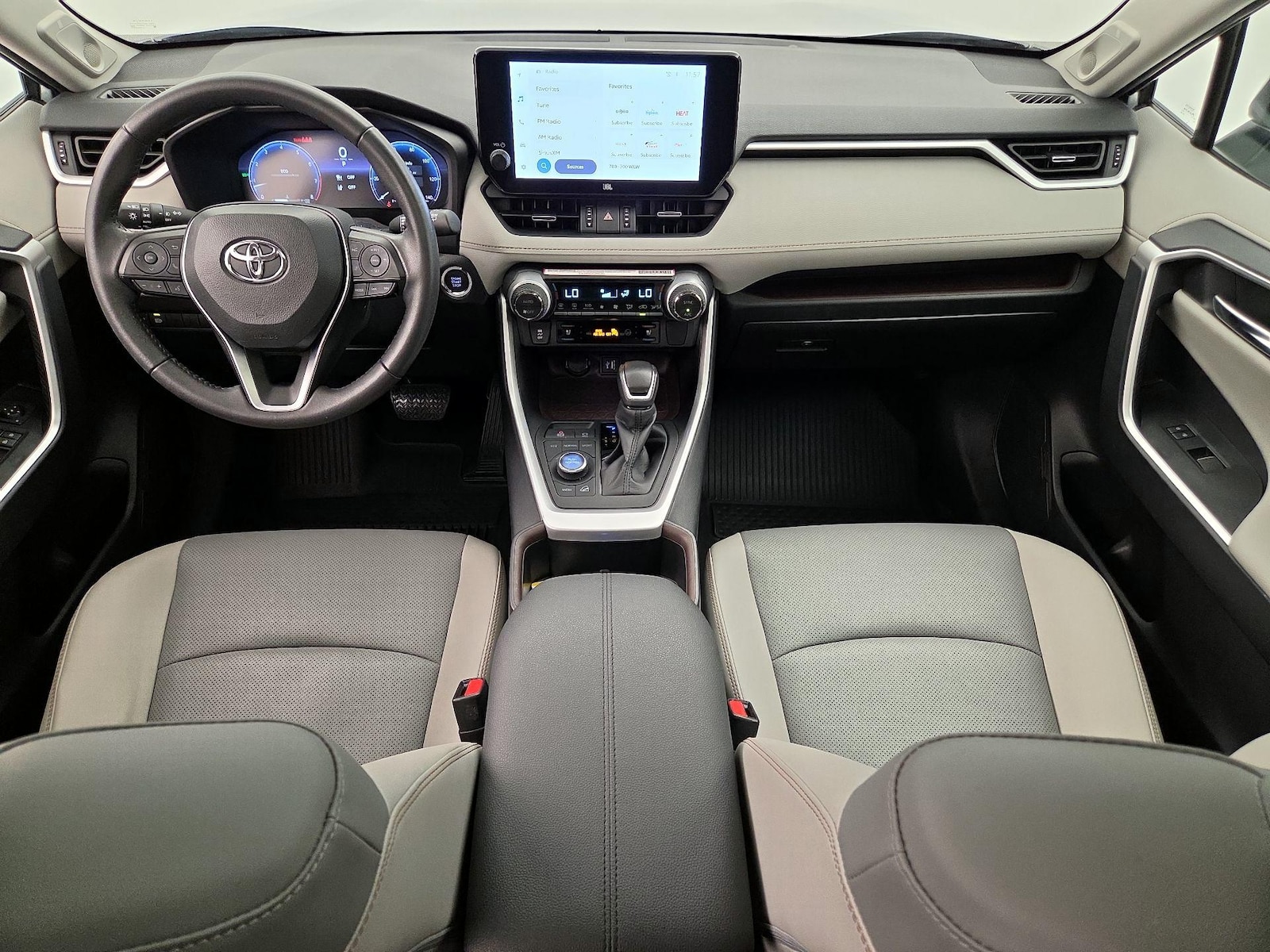 Apple CarPlay® & Android Auto™