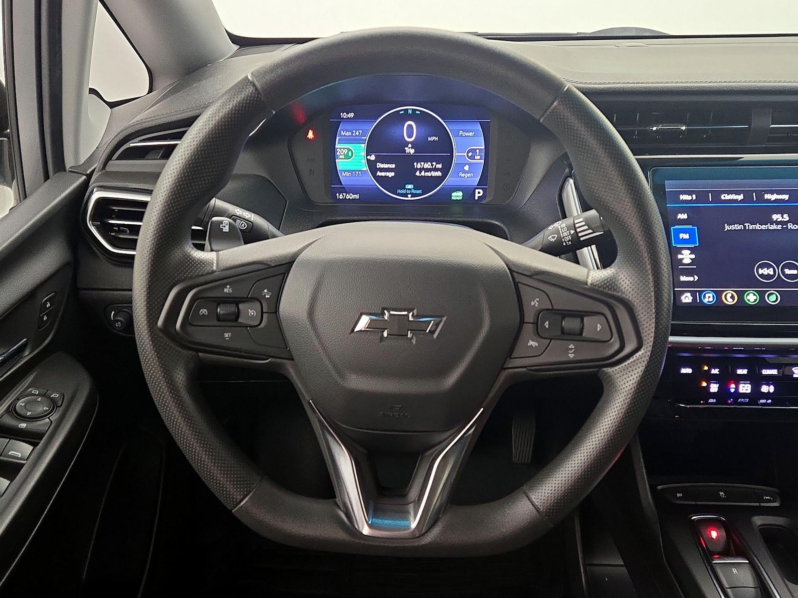2023 Chevrolet Bolt EV LT - Photo 11