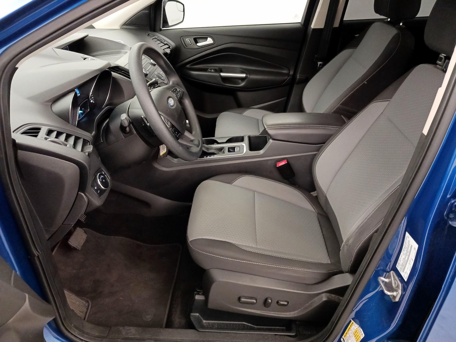 Power Seat(s) & Side Airbags