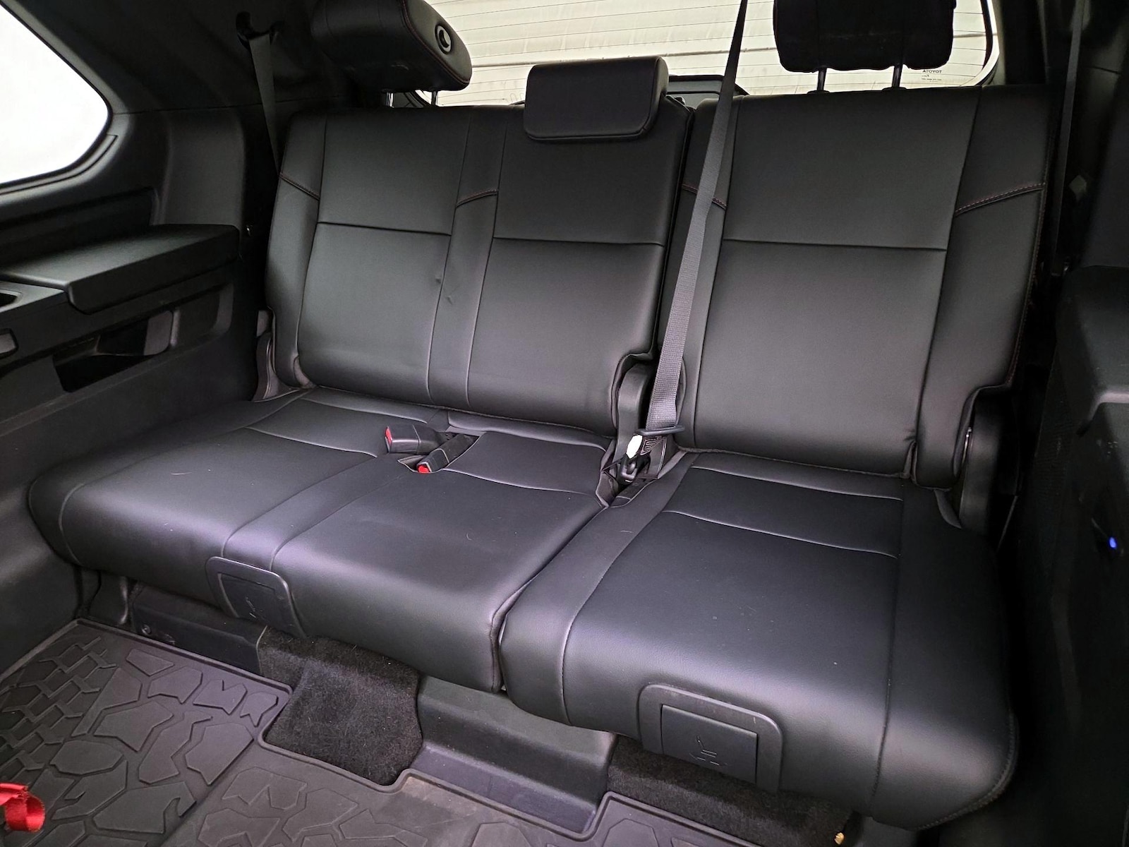 2024 Toyota Sequoia TRD Pro - Photo 22