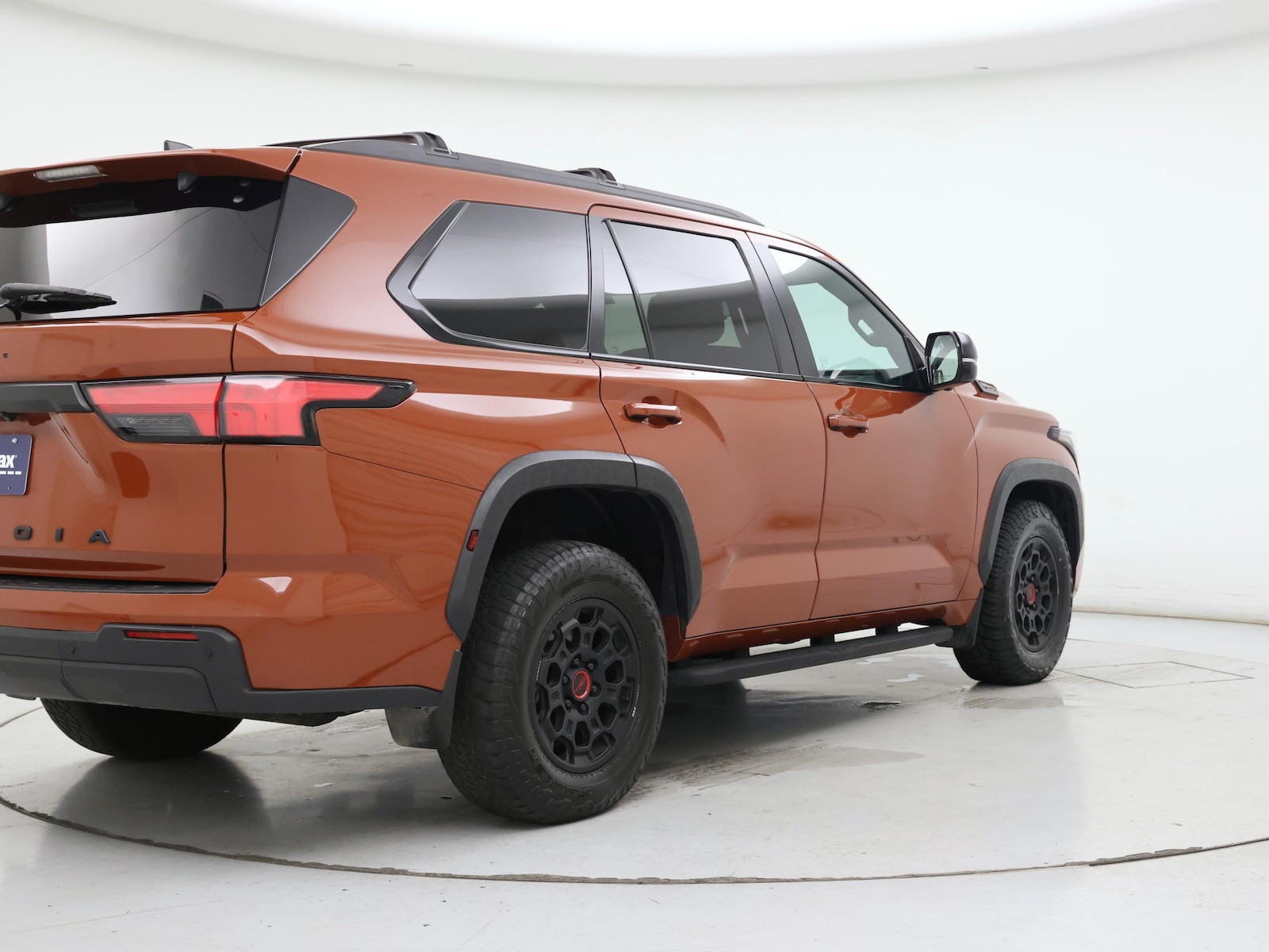 2024 Toyota Sequoia TRD Pro - Photo 9