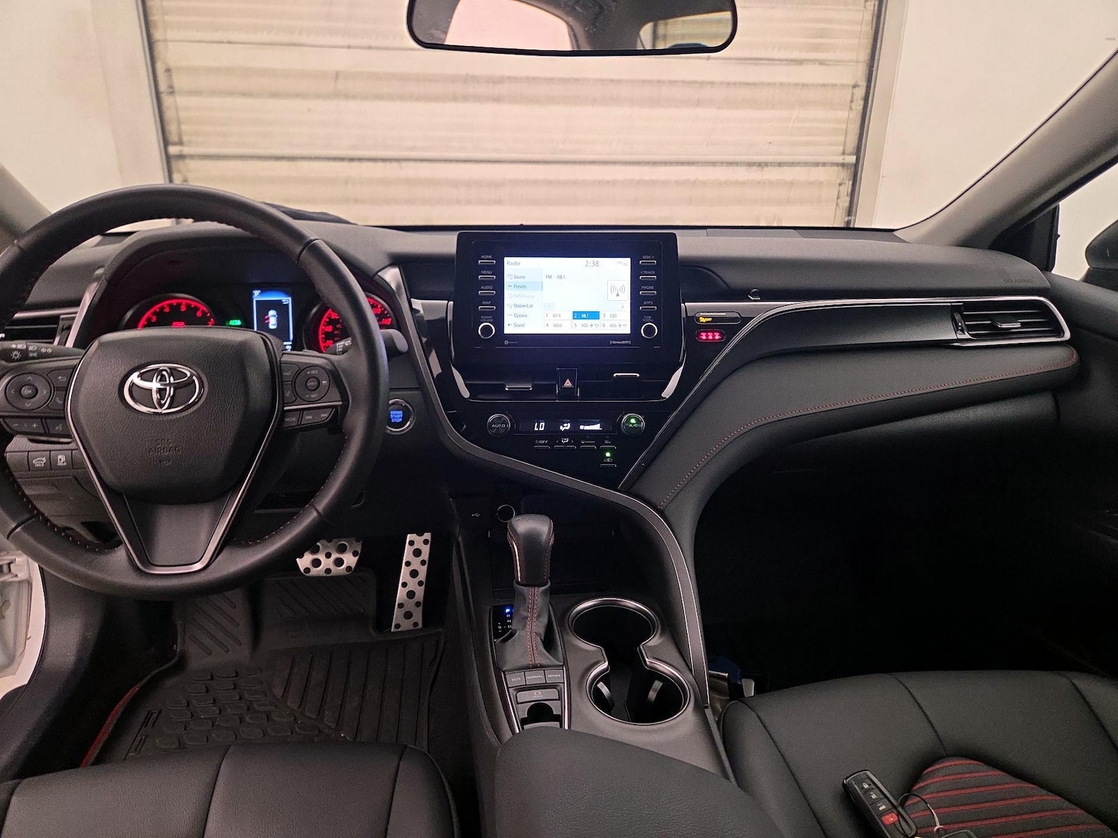 2024 Toyota Camry TRD - Photo 10