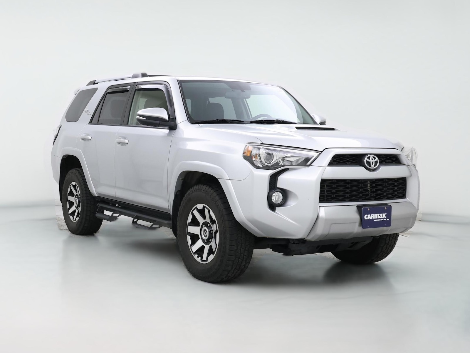 Heated Mirrors & Tow Hitch