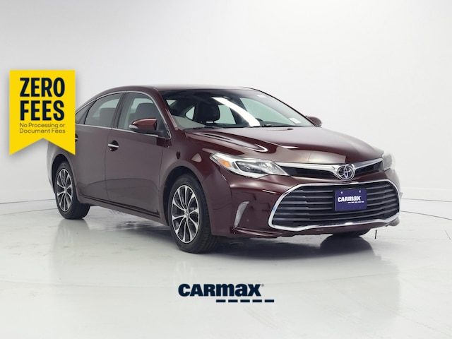 Red (Burgundy) 2017 Toyota Avalon Sedan Front-Wheel Drive Automatic