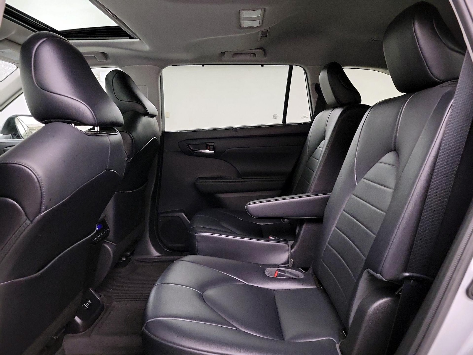 Rear Air Conditioning