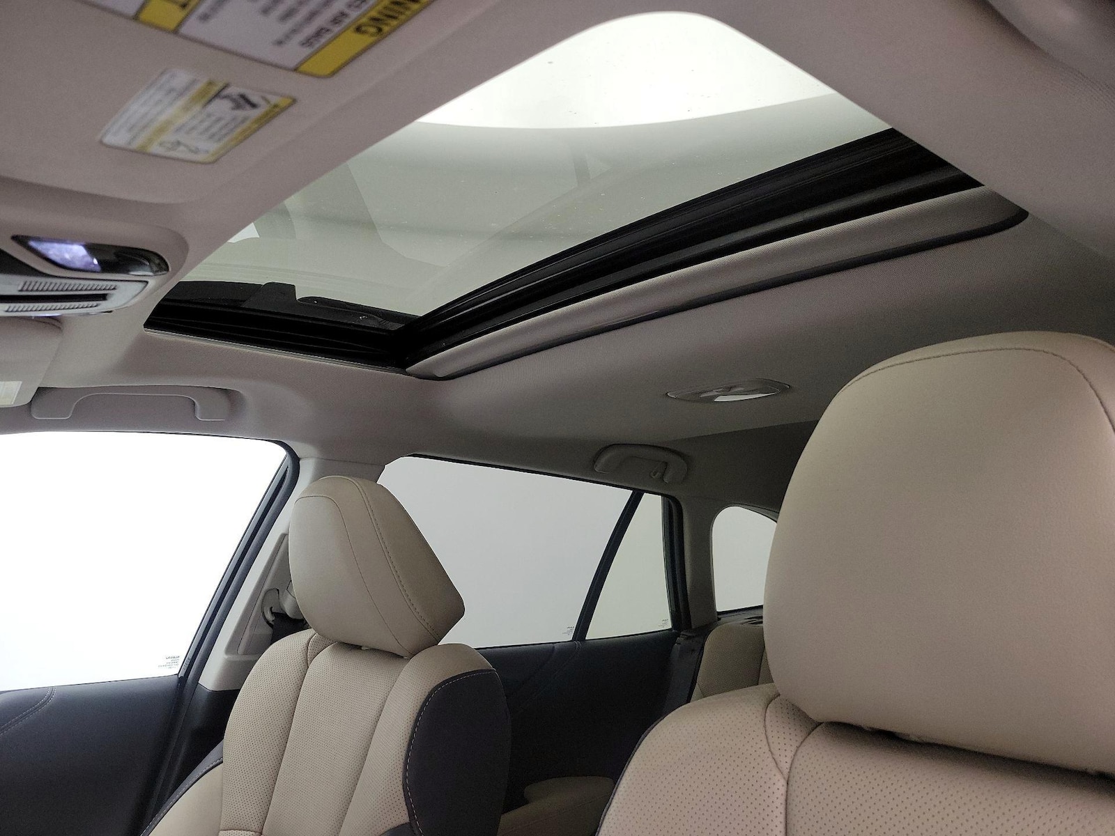 Sunroof(s) & Overhead Airbags