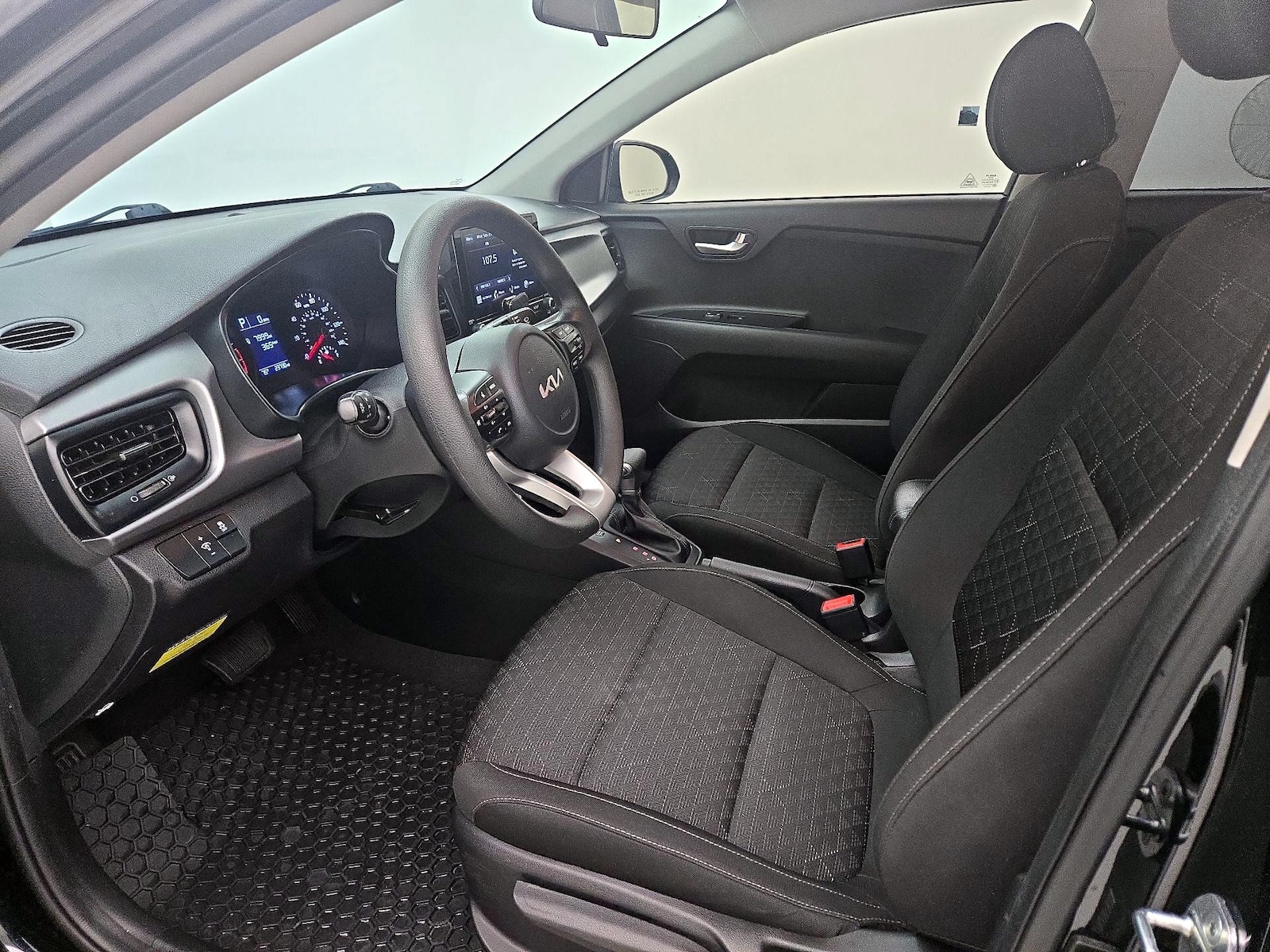 Power Seat(s) & Side Airbags