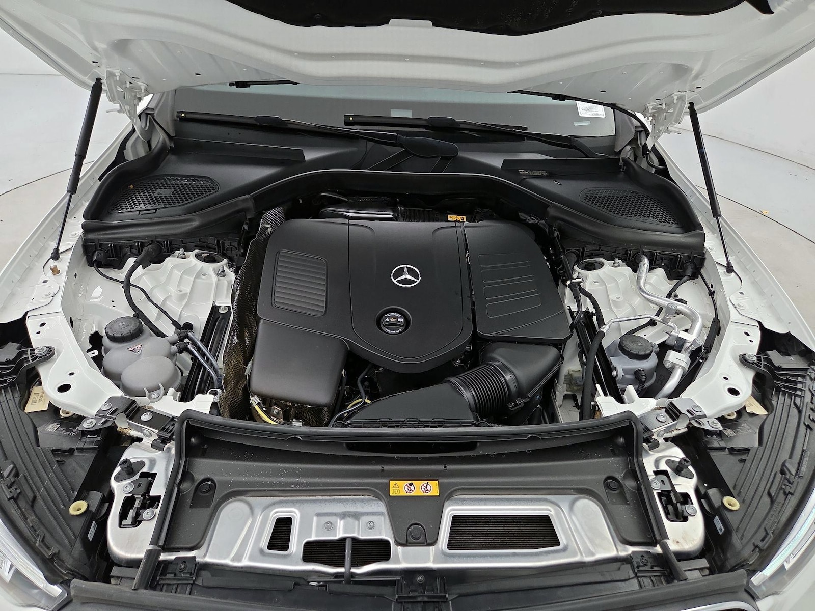 2024 Mercedes-Benz GLC GLC 300 - Photo 22
