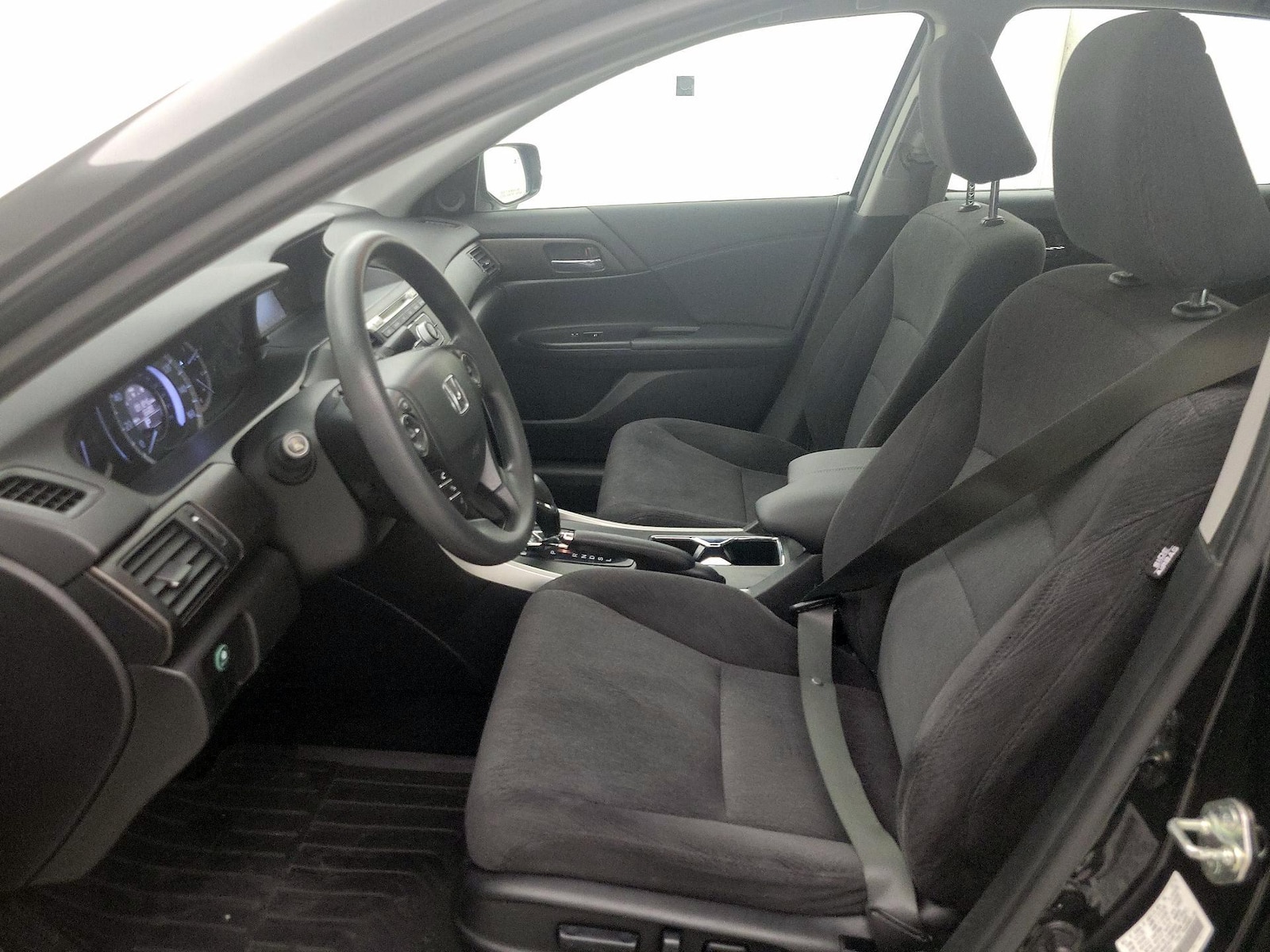 Power Seat(s) & Side Airbags