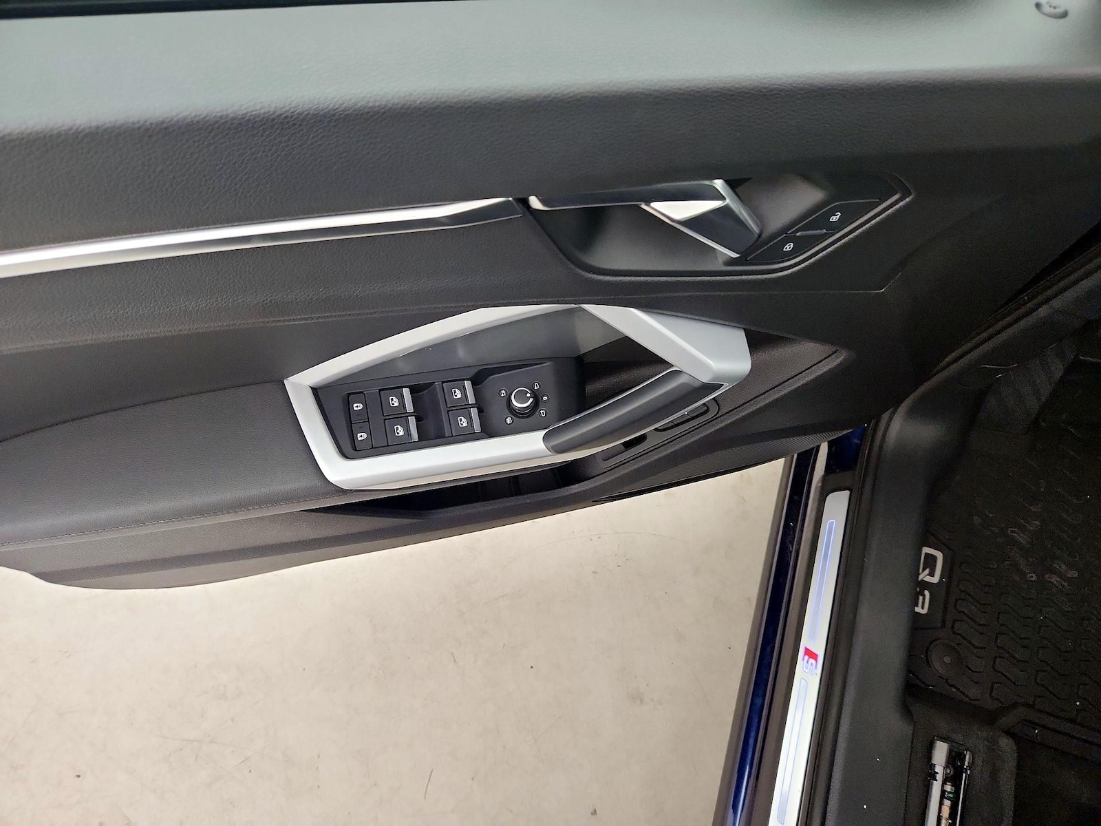 2022 Audi Q3 S Line Premium - Photo 11
