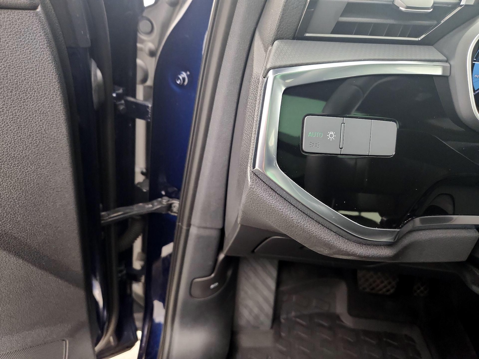 2022 Audi Q3 S Line Premium - Photo 12
