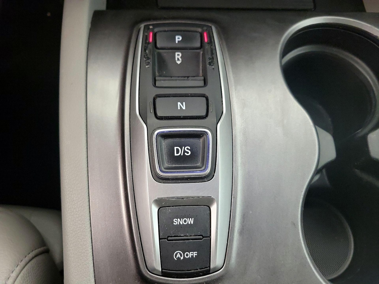 2022 Honda Pilot SE - Photo 18
