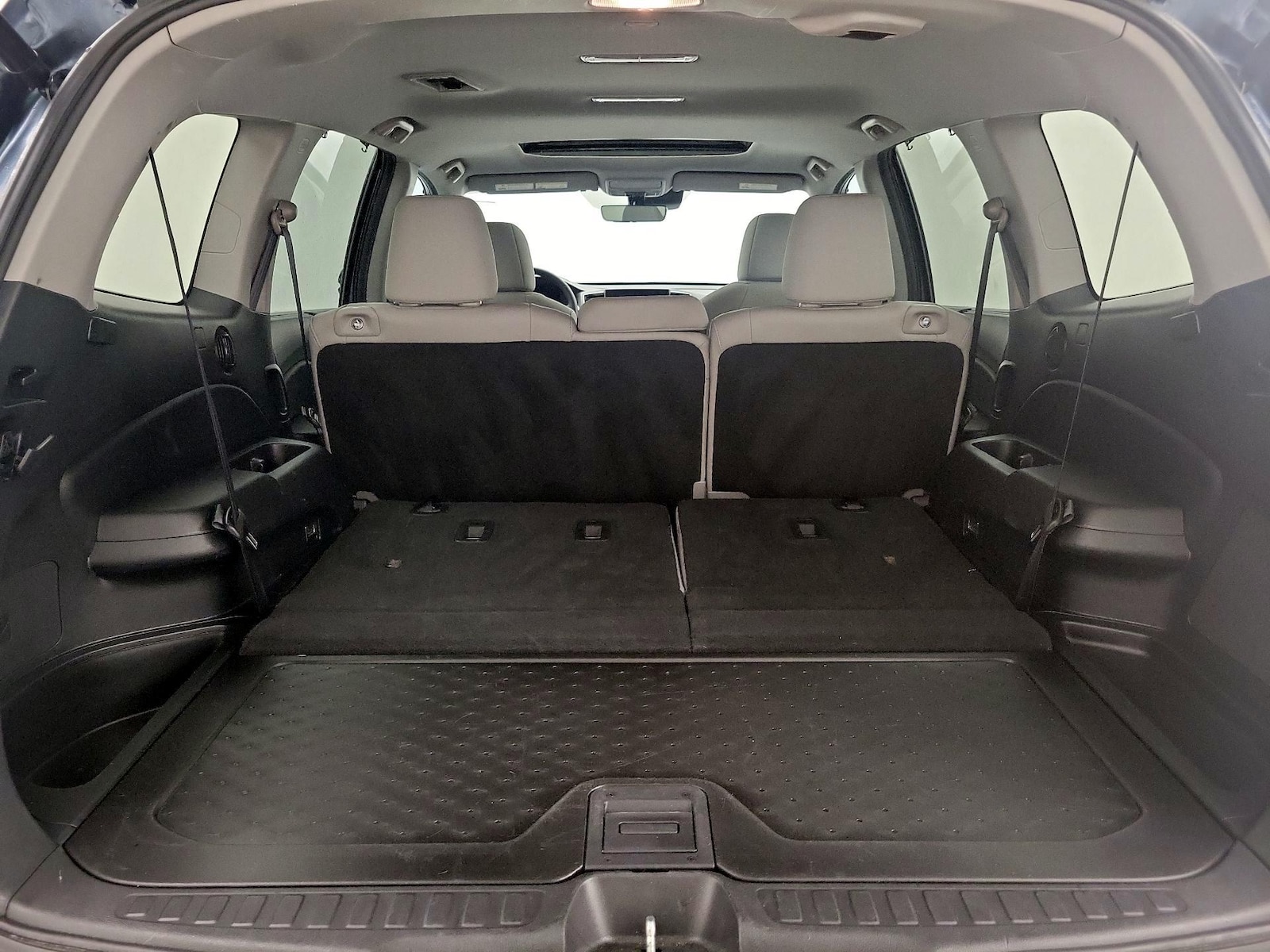 2022 Honda Pilot SE - Photo 24