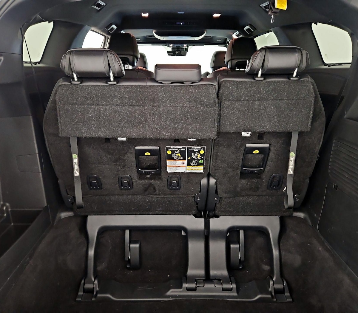Trunk/Cargo (Seats Up)