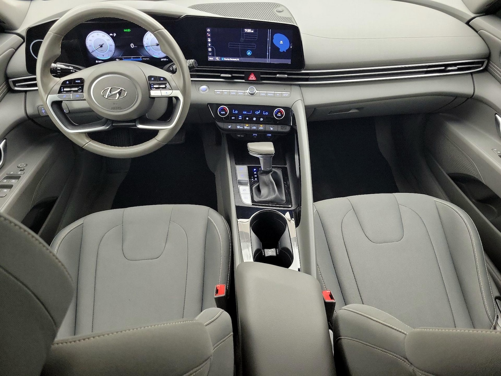 Apple CarPlay® & Android Auto™