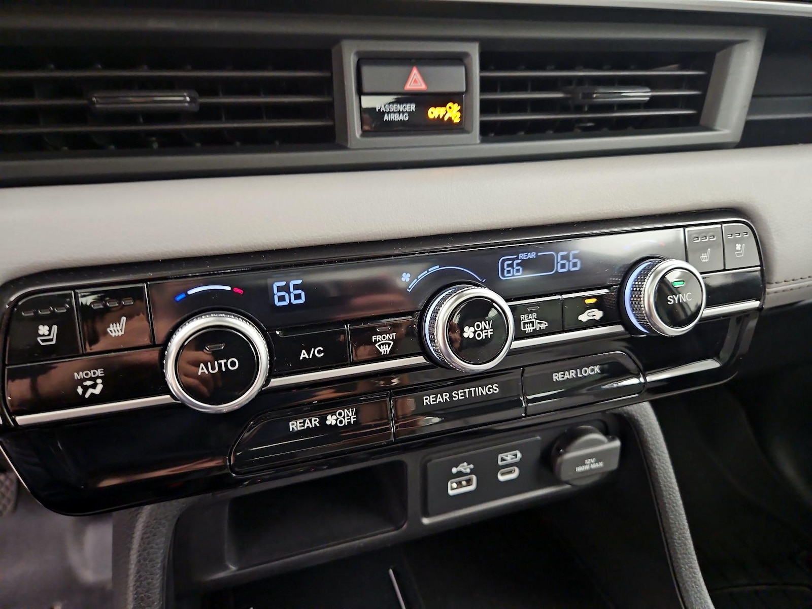 2023 Honda Pilot Elite - Photo 18