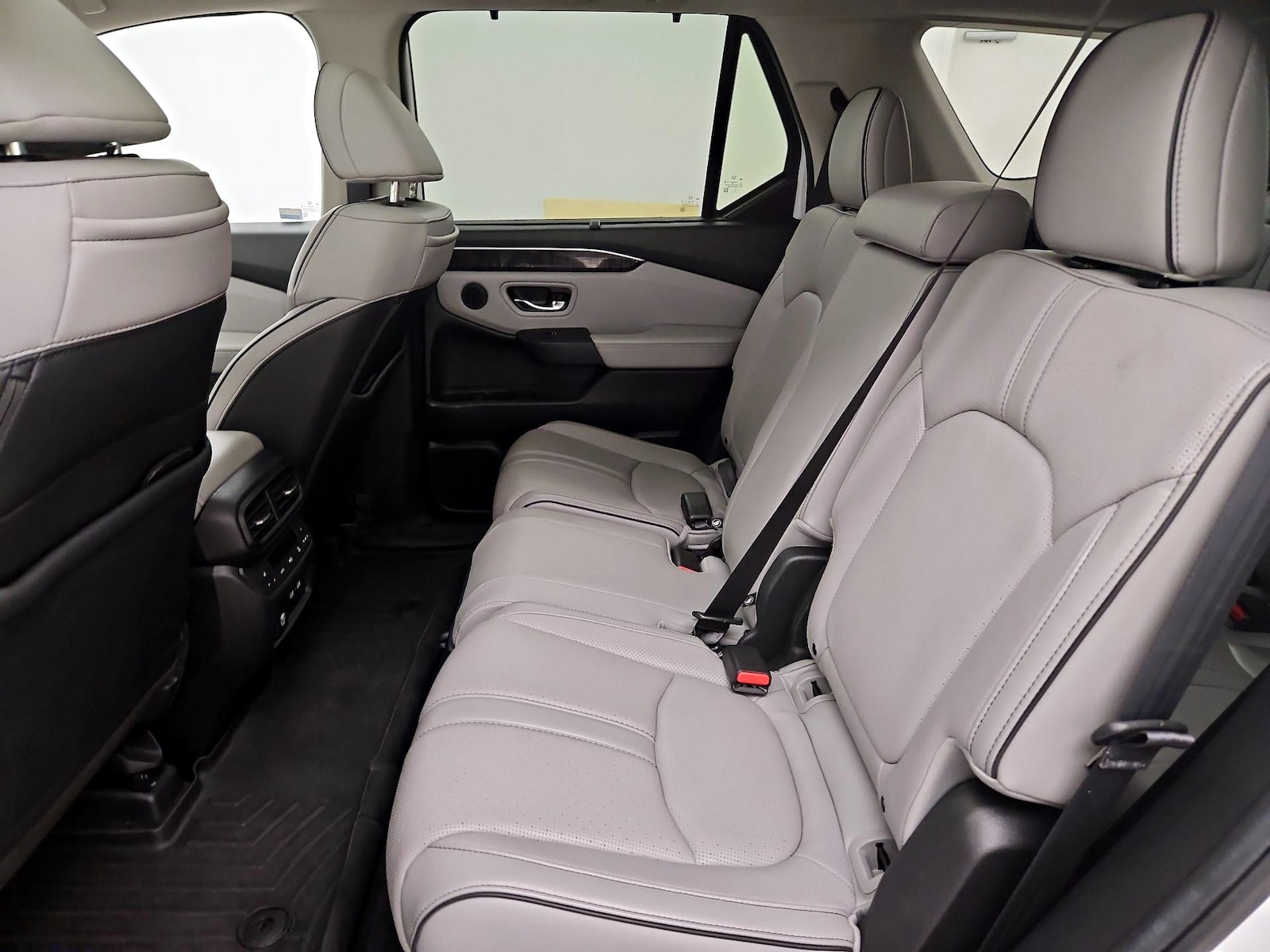 2023 Honda Pilot Elite - Photo 22